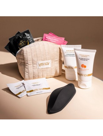Подарунковий набір YESforLOV MA TROUSSE A DELICES у косметичці, стимулятор для клітора, інтимна косметика