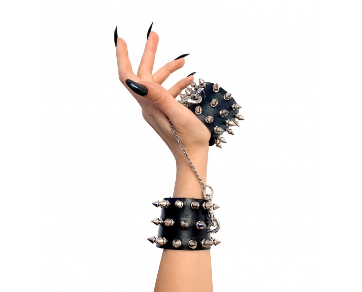 Наручники з шипами Art of Sex - Rose Spiked Leather Handcuffs, натуральна шкіра