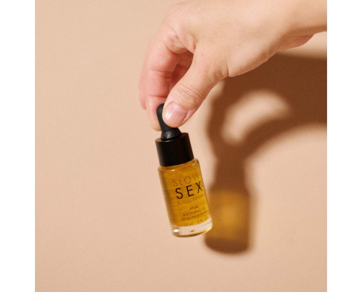 Заспокійлива олія для анального сексу Bijoux Indiscrets Slow Sex Anal Soothing Oil Before & After 15 мл