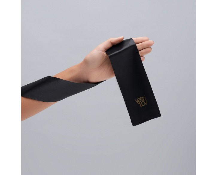 Сатинова пов’язка-стрічка на очі YESforLOV BLACK SATIN BLINDFOLD, підходить для зв’язування